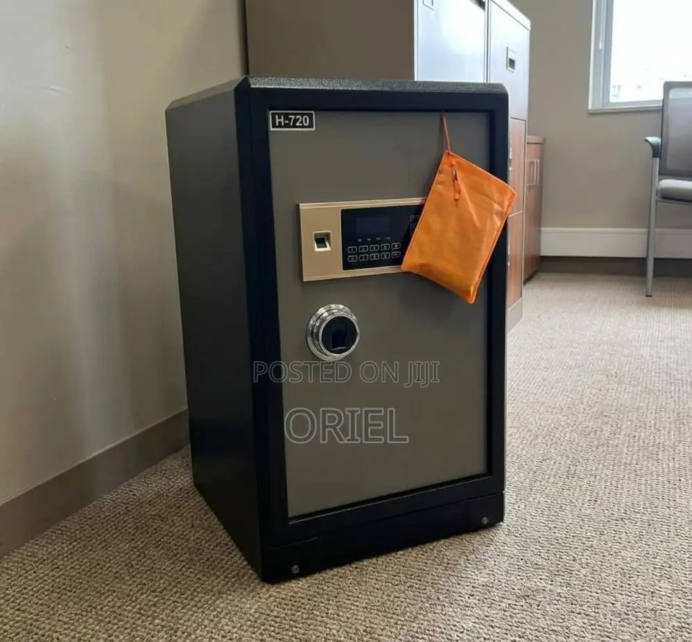 Office Safe : 70KG Black Digital Safe
