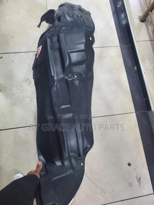 Mazda Demio Stoneguard/ Mudguard