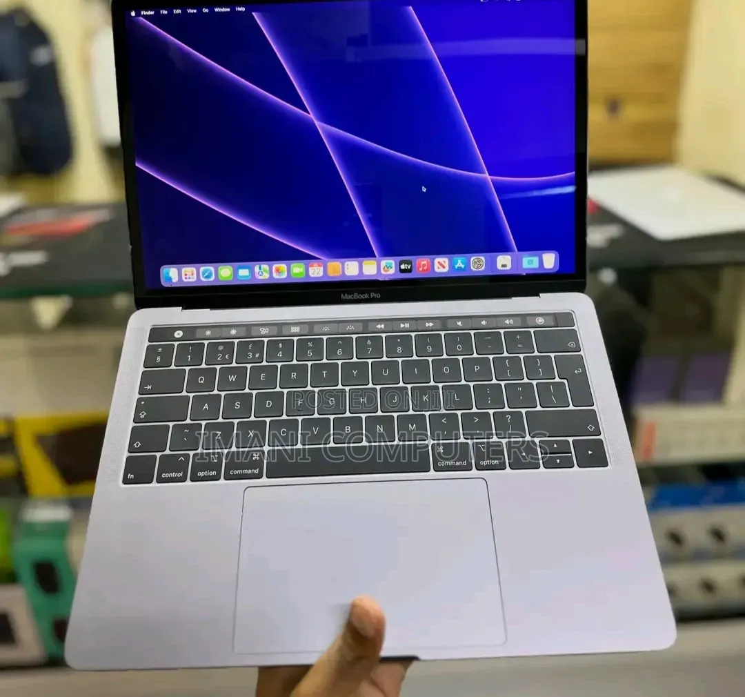 Laptop Apple MacBook Pro 2019 16GB Intel Core i5 SSD 512GB