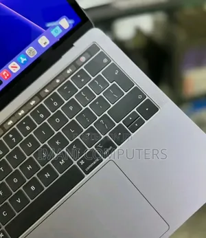 Laptop Apple MacBook Pro 2019 16GB Intel Core i5 SSD 512GB