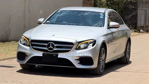 Mercedes-Benz E200 2019 Silver