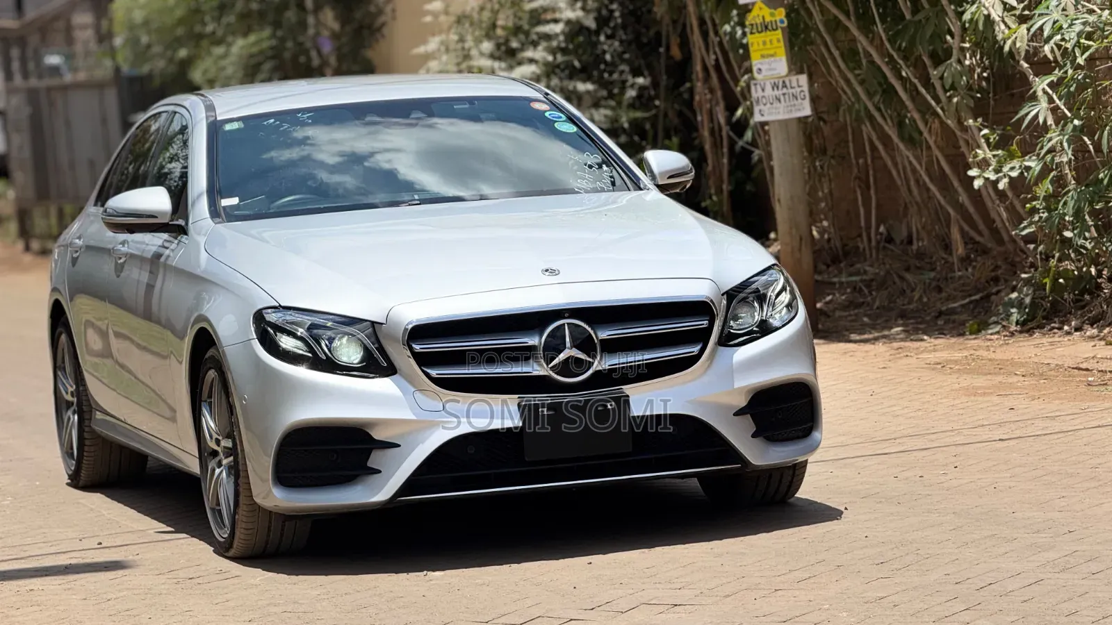 Mercedes-Benz E200 2019 Silver
