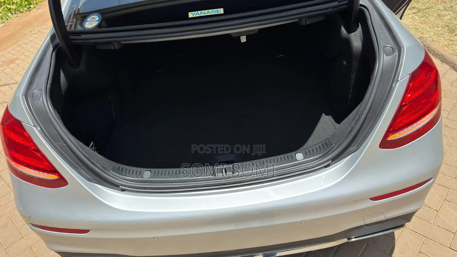 Mercedes-Benz E200 2019 Silver