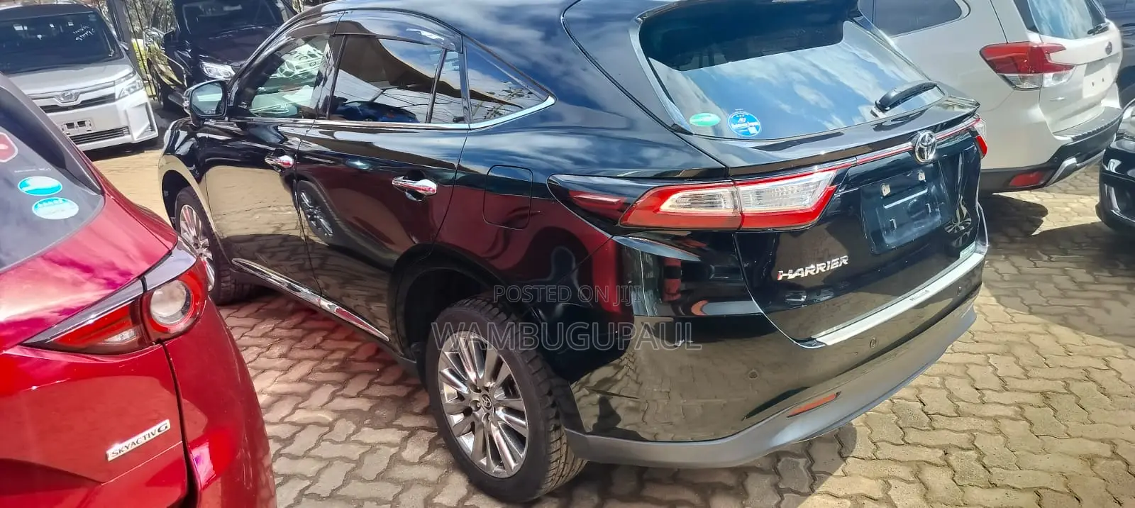 Toyota Harrier 2.0 2019 Black