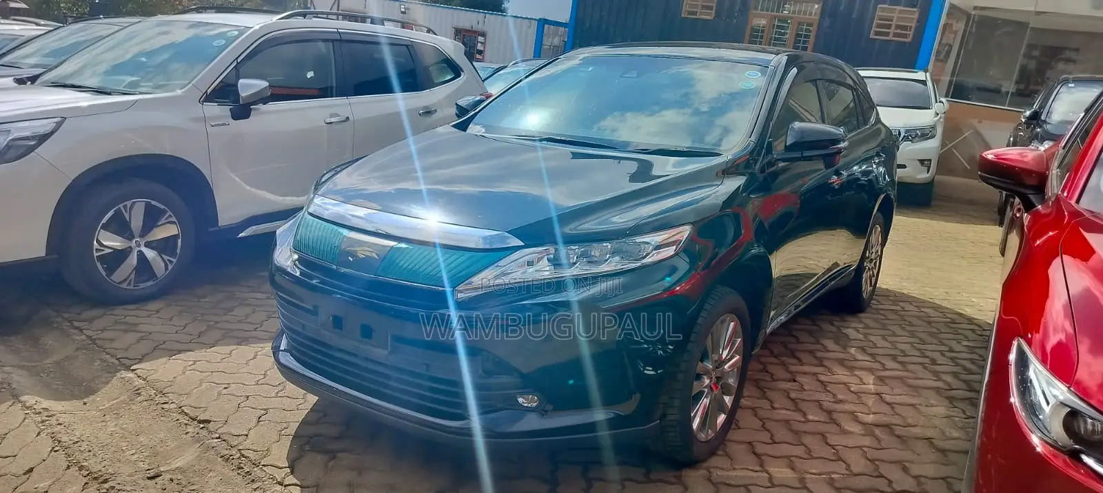 Toyota Harrier 2.0 2019 Black