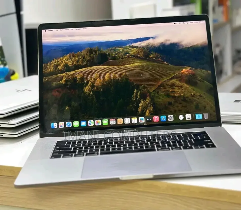 Laptop Apple MacBook Pro 2019 16GB Intel Core i7 SSD 1T