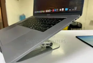 Laptop Apple MacBook Pro 2019 16GB Intel Core i7 SSD 1T