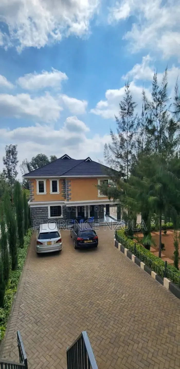 5bdrm Maisonette in Tuala, Maasai Lodge for sale