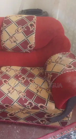 Sofas Sofaset Two Seater Am in Barnabas j.b