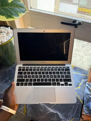 Laptop Apple MacBook Air 4GB Intel Core i5 SSD 128GB