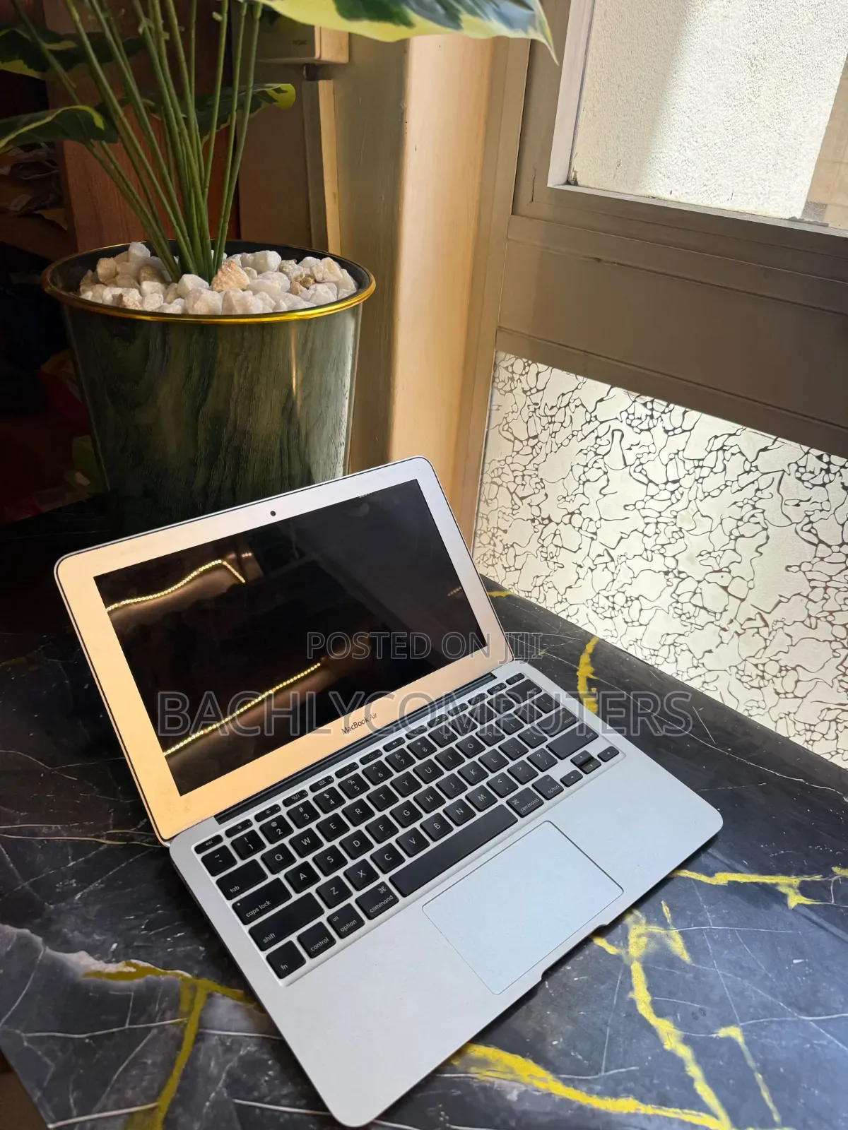 Laptop Apple MacBook Air 4GB Intel Core i5 SSD 128GB