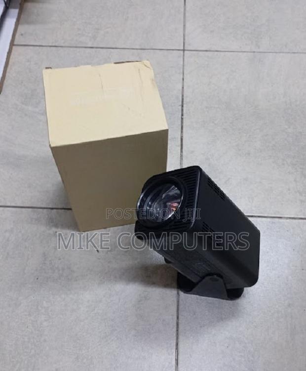 Plug and Play Hy320 Wifi Android Projector With Inbuilt Speaker