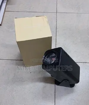 Plug and Play Hy320 Wifi Android Projector With Inbuilt Speaker
