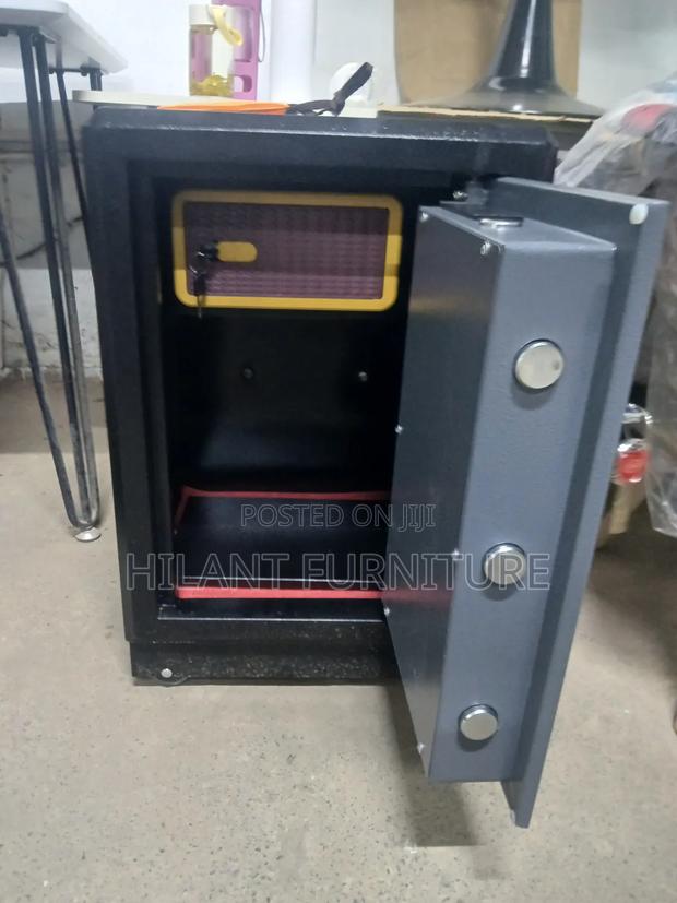 Heavy-Duty Office & Home Security Safe - thumbnail 2
