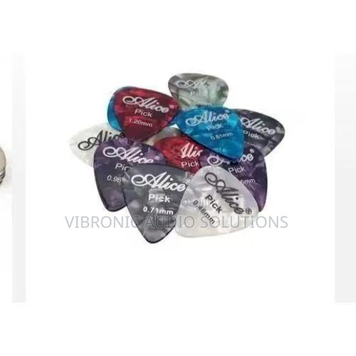 Guitar Picks 6pcs - main view