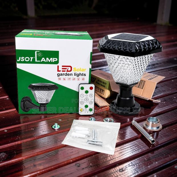 Trade Discounts Garden Decor LED Solar Garden Main GateLight Lamp