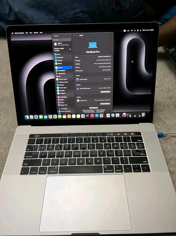 Laptop Apple MacBook Pro 2019 32GB Intel Core i7 SSD 512GB - thumbnail 2