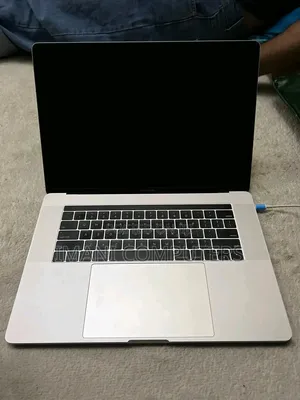 Laptop Apple MacBook Pro 2019 32GB Intel Core i7 SSD 512GB