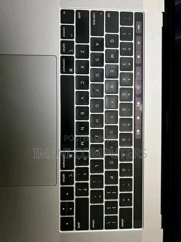 Laptop Apple MacBook Pro 2019 32GB Intel Core i7 SSD 512GB - thumbnail 4