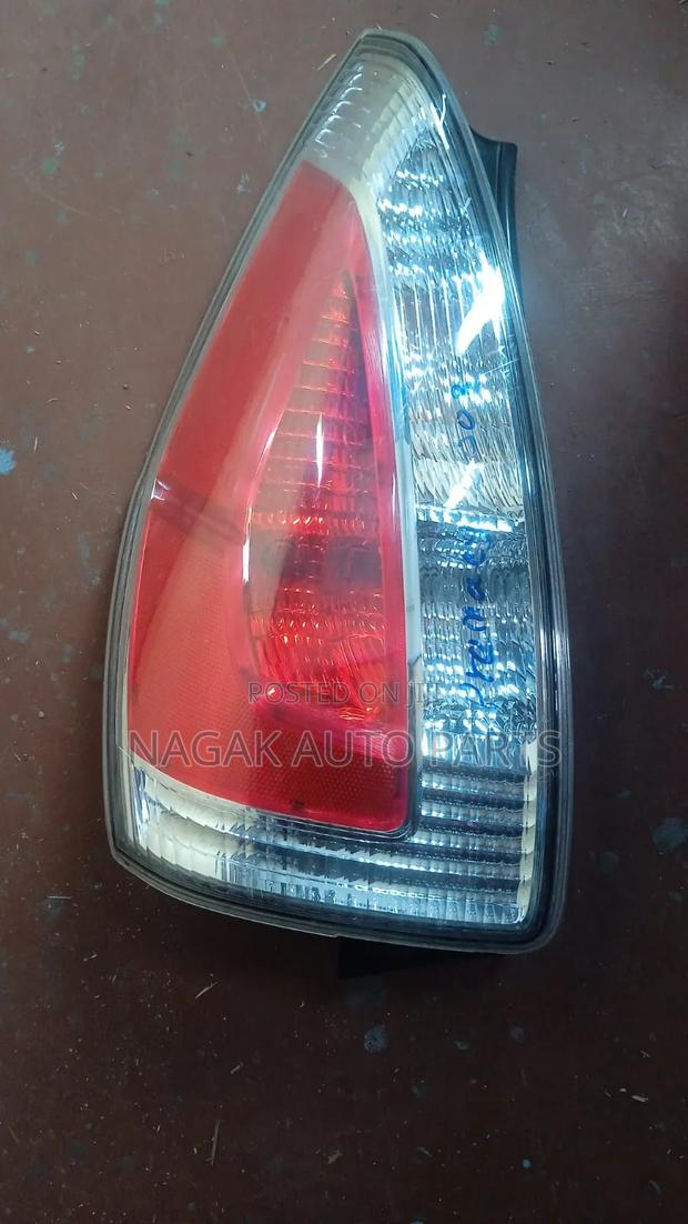 Mazda Premacy 2010 Taillight
