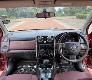 Mazda Verisa 2008 Burgundy