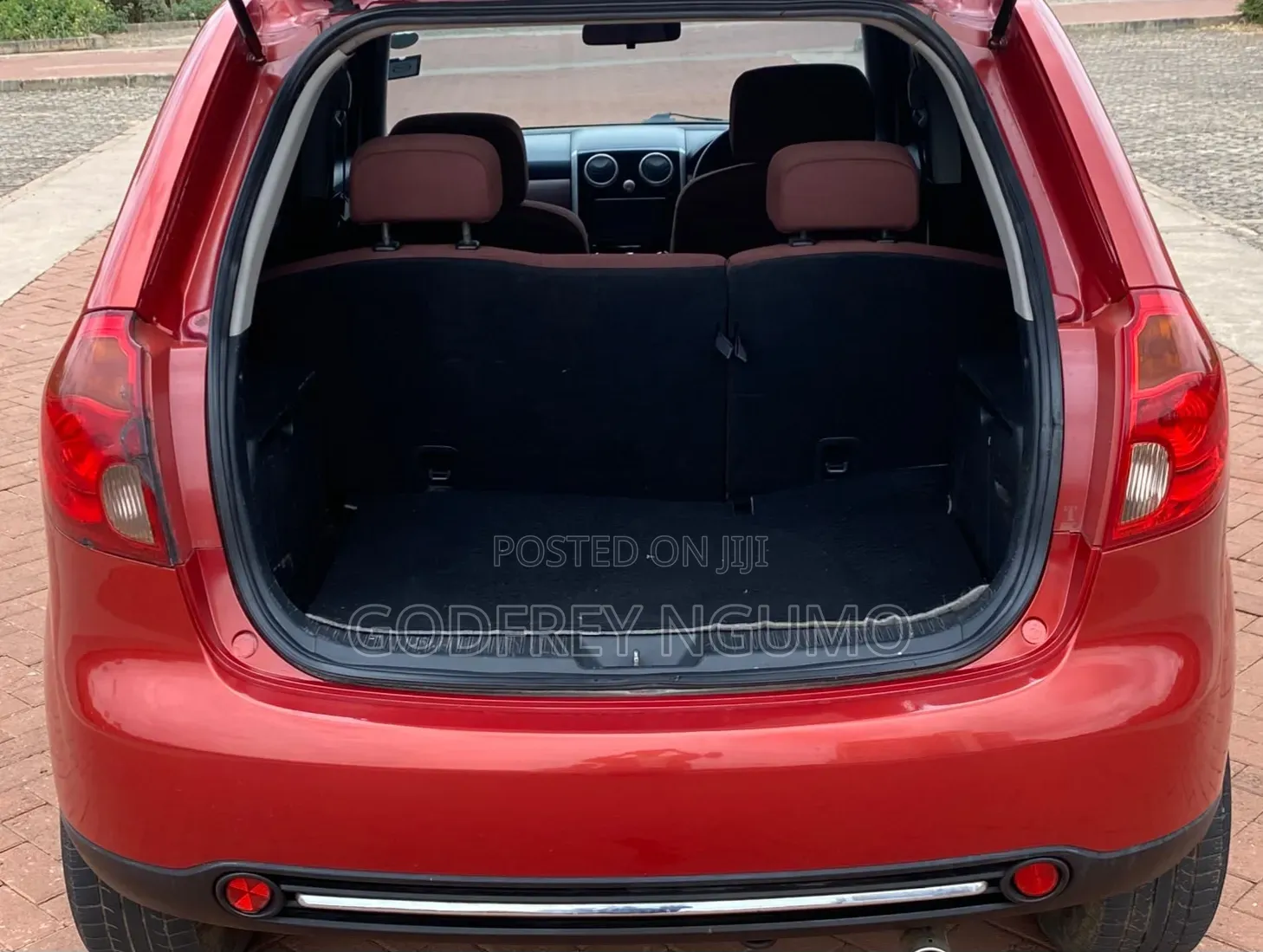 Mazda Verisa 2008 Burgundy