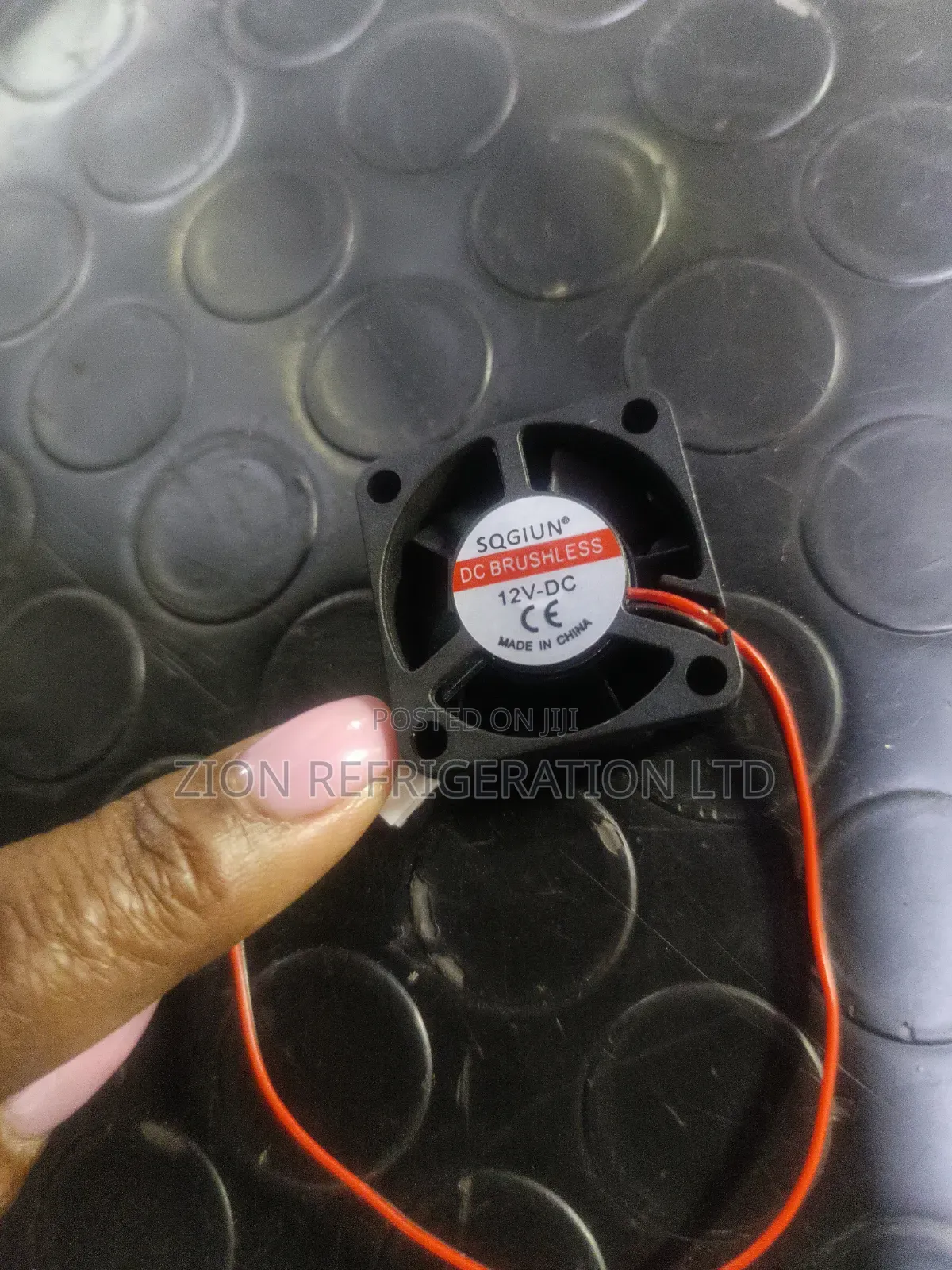 DC 12V Brushless Fan 30by30by10mm