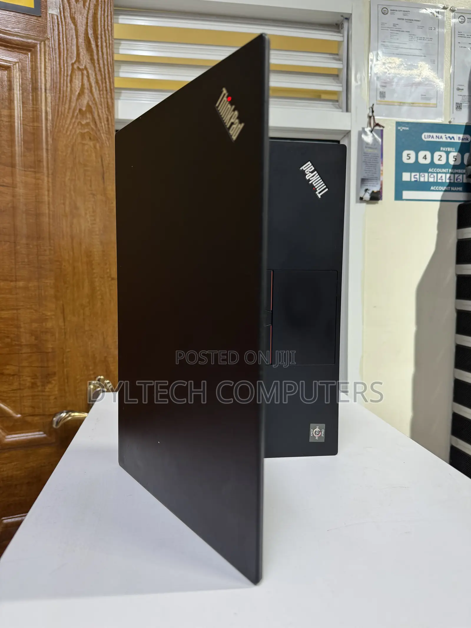 Laptop Lenovo ThinkPad t495s 8GB AMD Ryzen 3 SSD 256GB