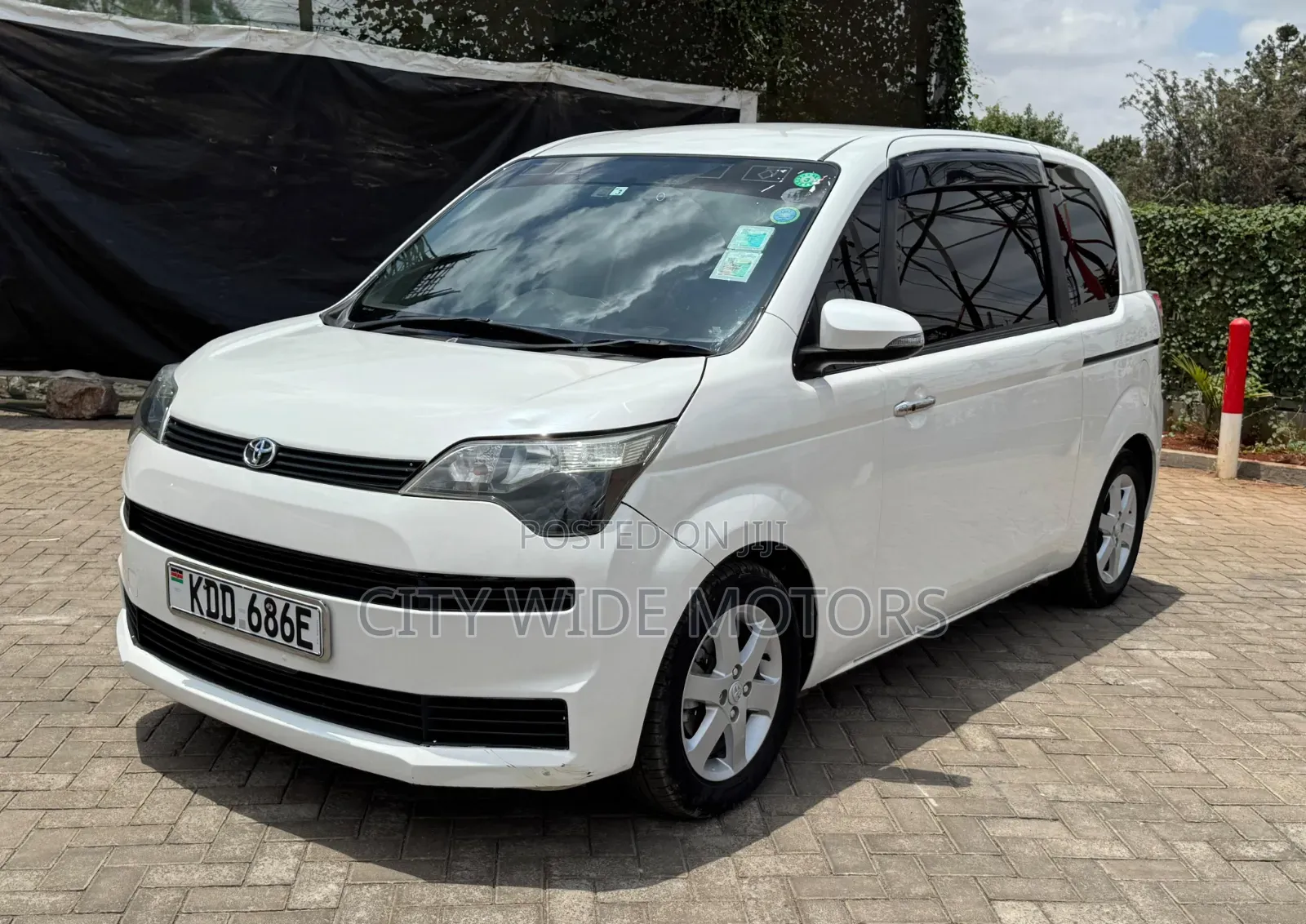 Toyota Spade 1.5 2014 White