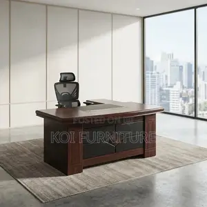 Office Desk; Executive Mahogany 1.4M Meter With Extension Return
