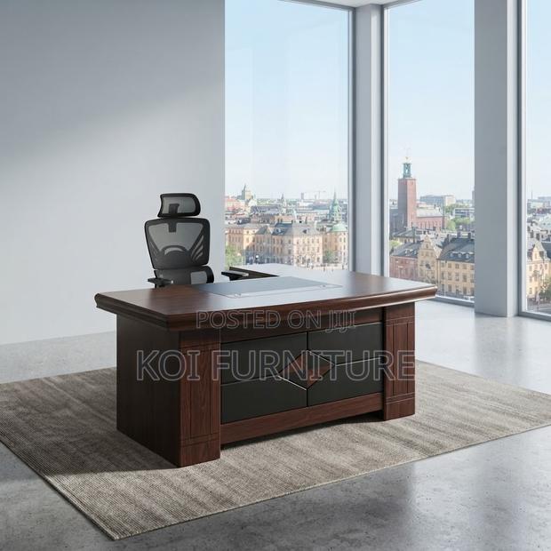Office Desk; Executive Mahogany 1.4M Meter With Extension Return - thumbnail 3