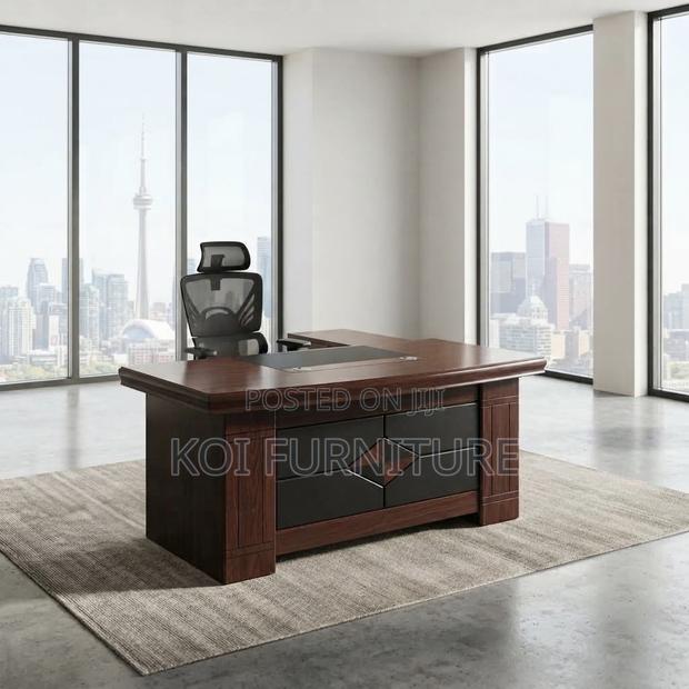 Office Desk; Executive Mahogany 1.4M Meter With Extension Return - thumbnail 4