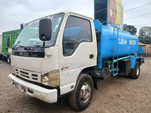 Isuzu NPR Waterbowser 2015 White