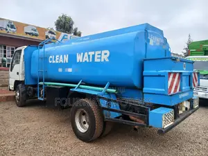 Isuzu NPR Waterbowser 2015 White