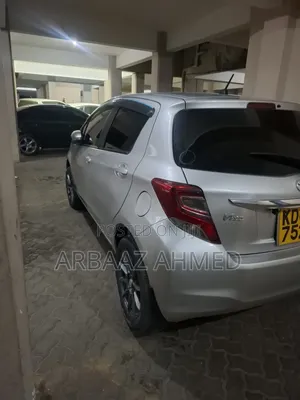 Toyota Vitz 2014 Gray