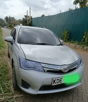 Toyota Corolla Fielder 2014 Silver