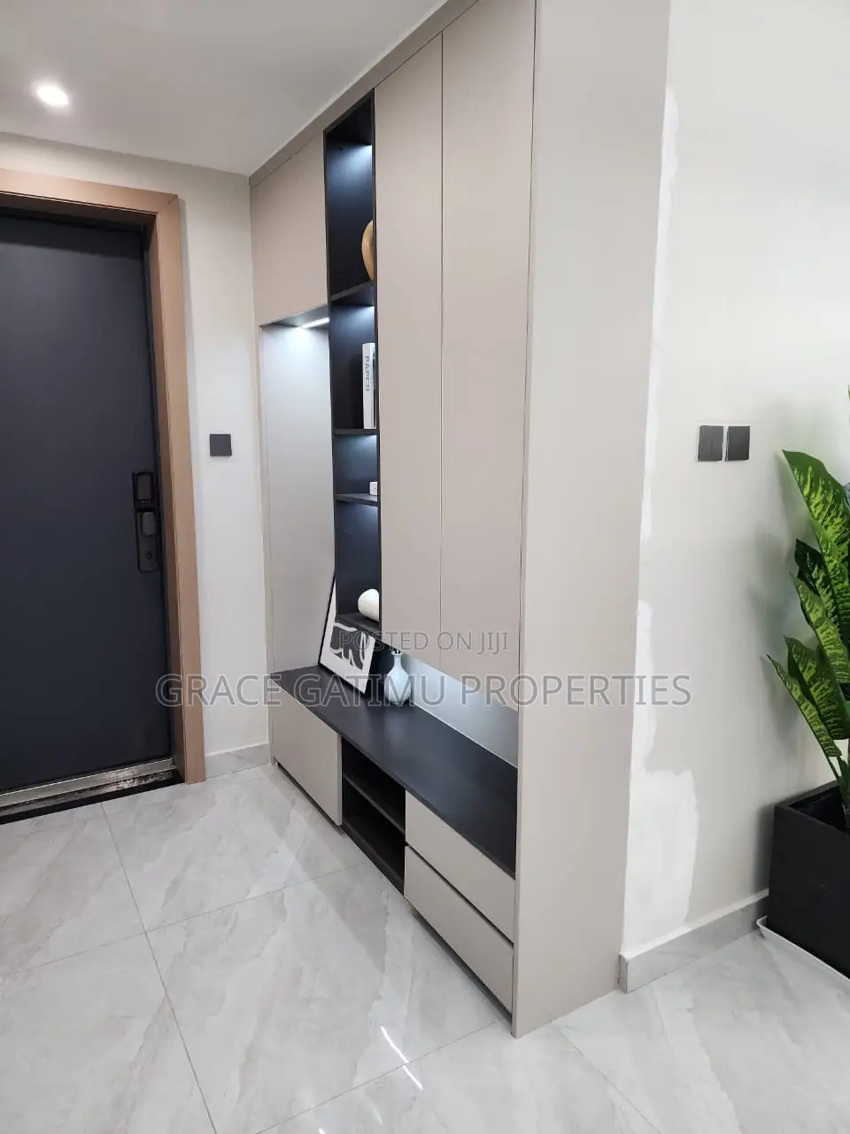 3bdrm Apartment in Mogotio Oak, Raphta Road Area for sale