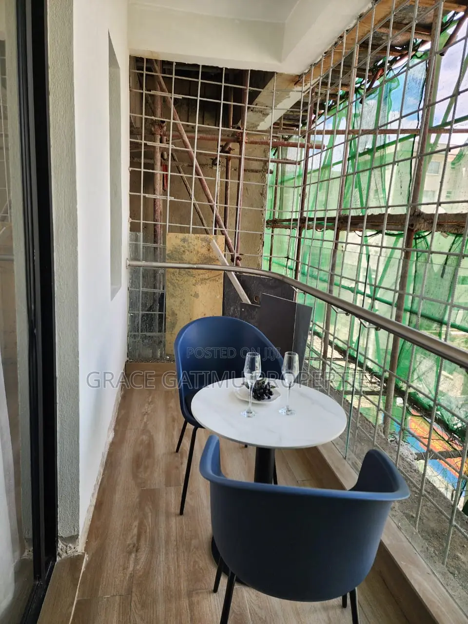 3bdrm Apartment in Mogotio Oak, Raphta Road Area for sale