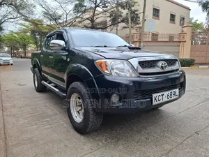 Toyota Hilux 2009 Black