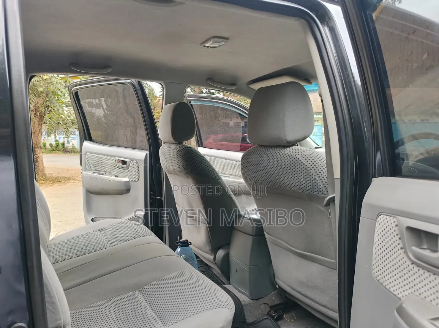Toyota Hilux 2009 Black