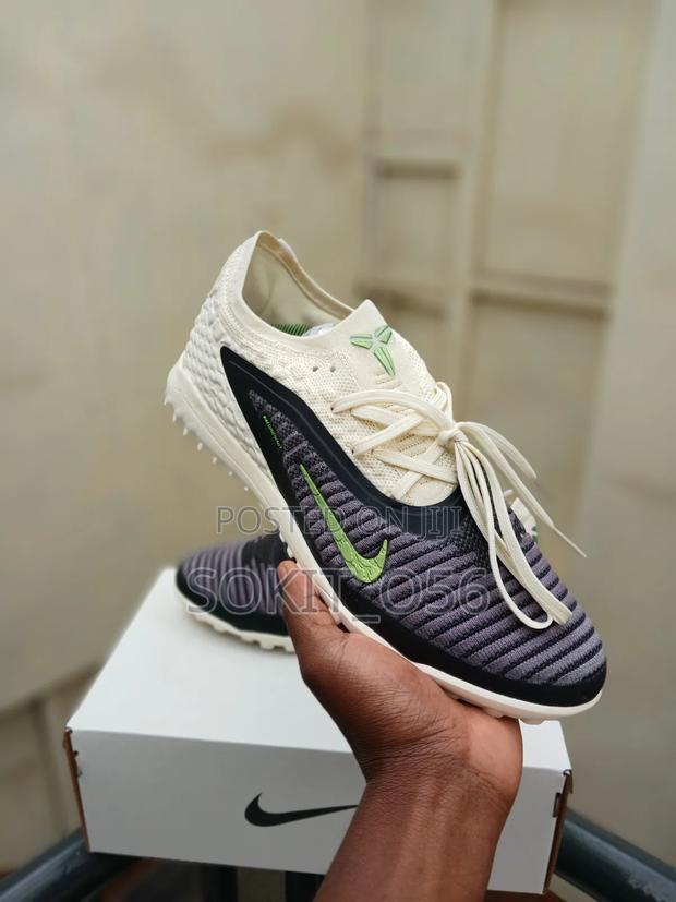 Phantom Low-Cut Trainers - thumbnail 3
