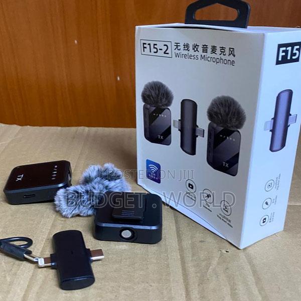 Dual Transmitters Plug and Play, F15-2 Wireless Microphone
