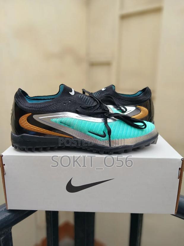 Phantom Low-Cut Trainers - thumbnail 5