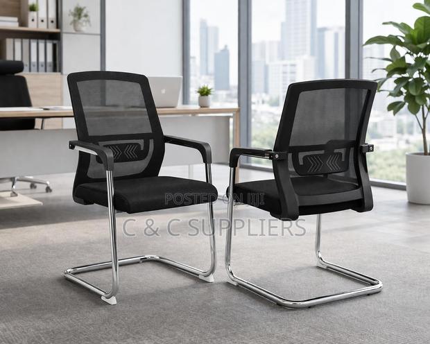 Non Adjustable Mesh Visitor's Chair. - main view