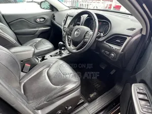 Jeep Cherokee 2019 Black
