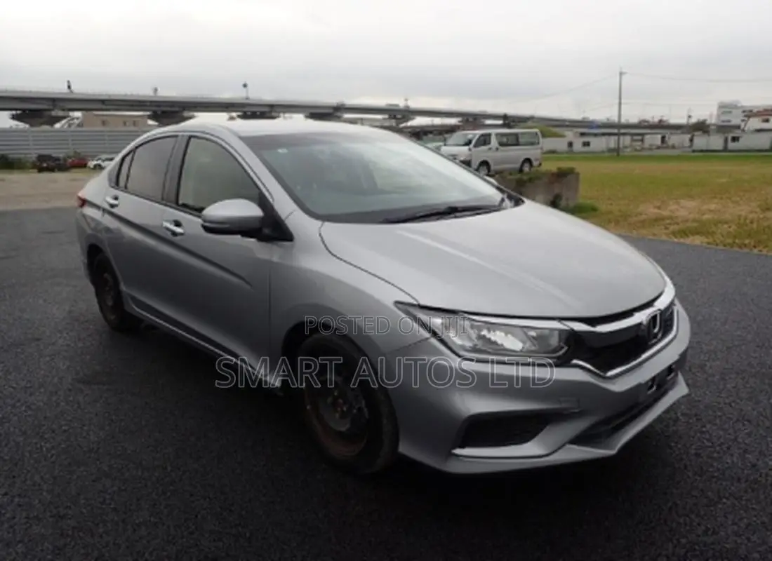 Honda Grace 1.5 Petrol FWD 2019 White