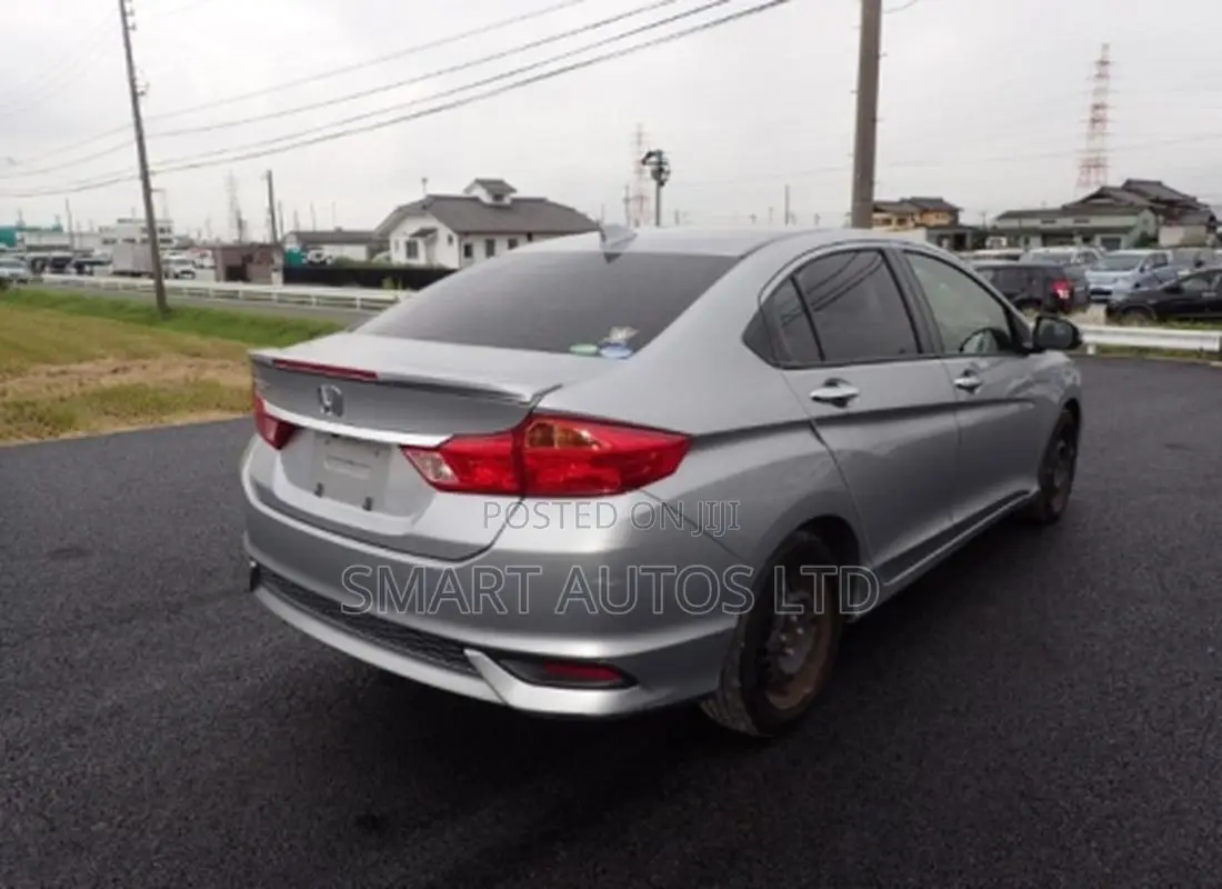 Honda Grace 1.5 Petrol FWD 2019 White