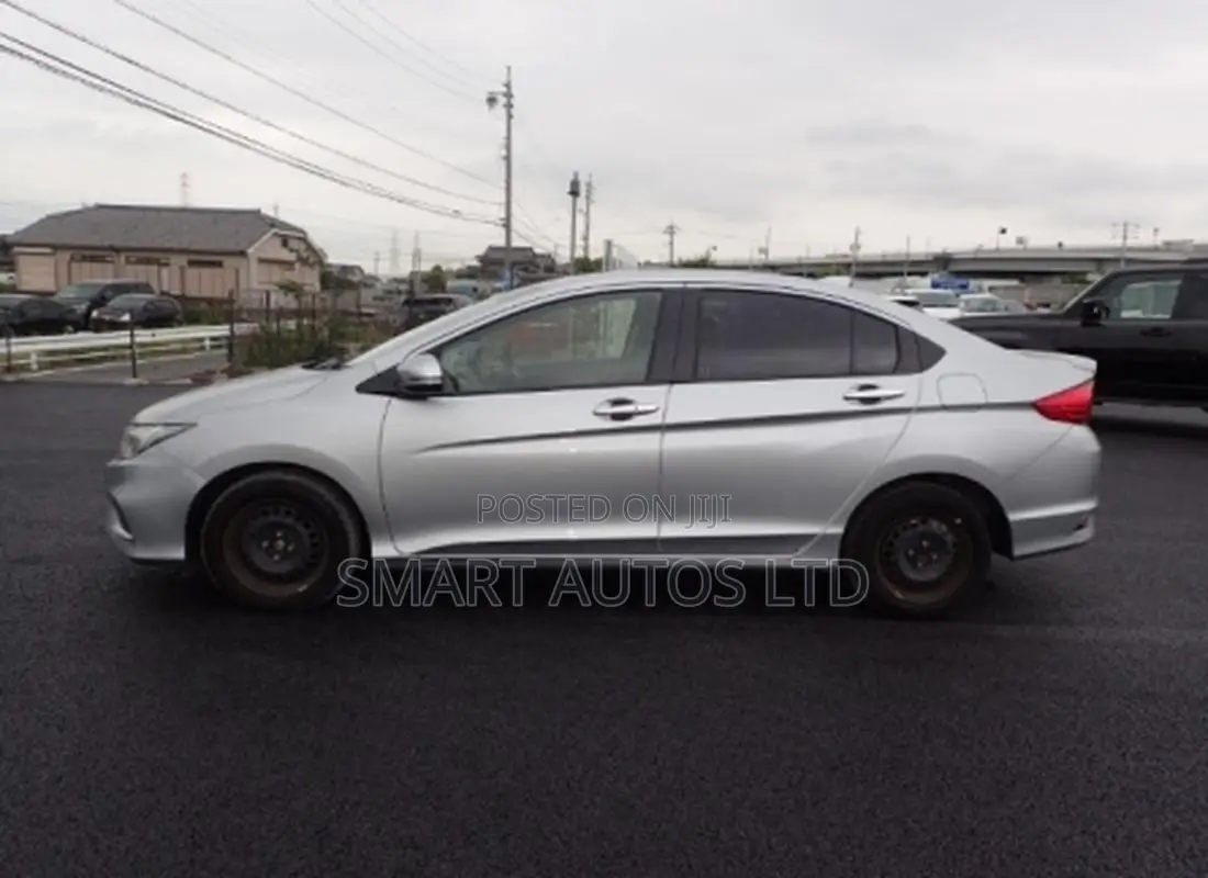 Honda Grace 1.5 Petrol FWD 2019 White
