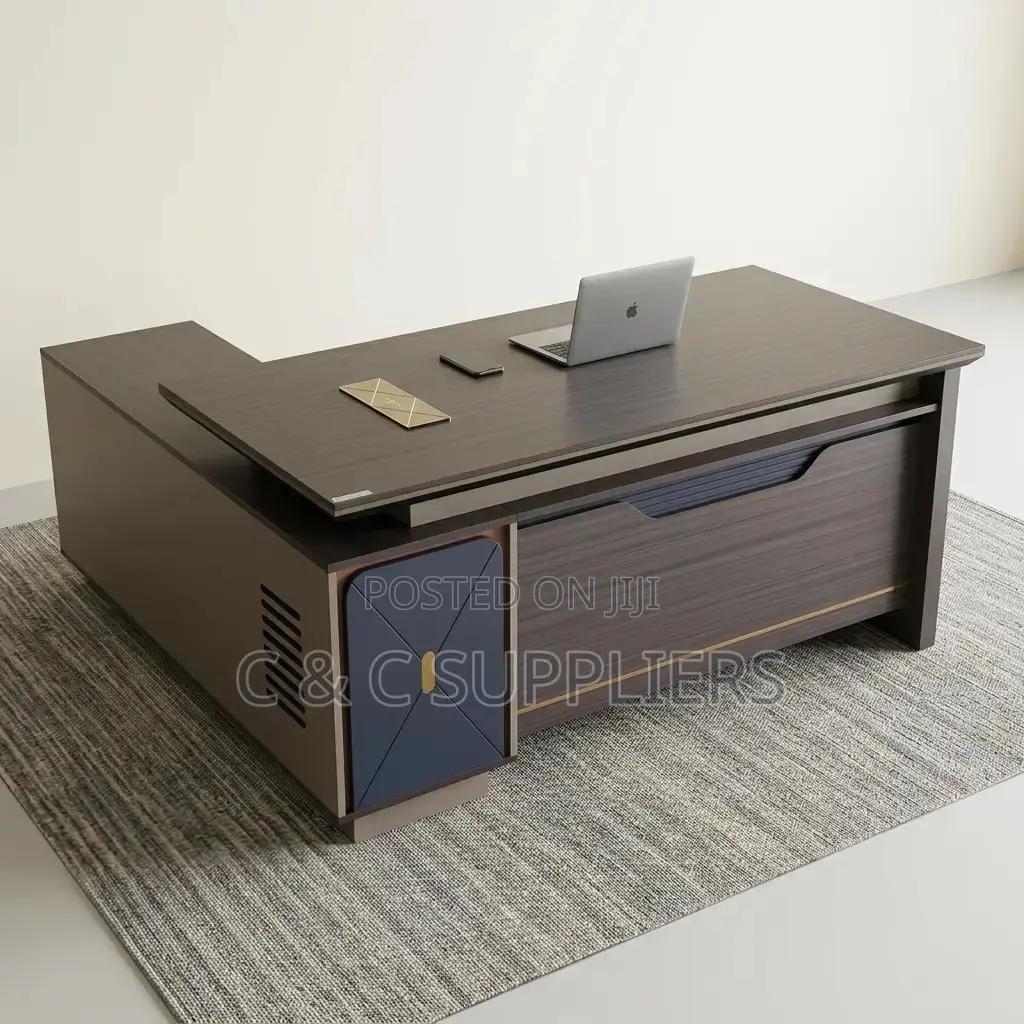 Modern 1.8m Director Desk.