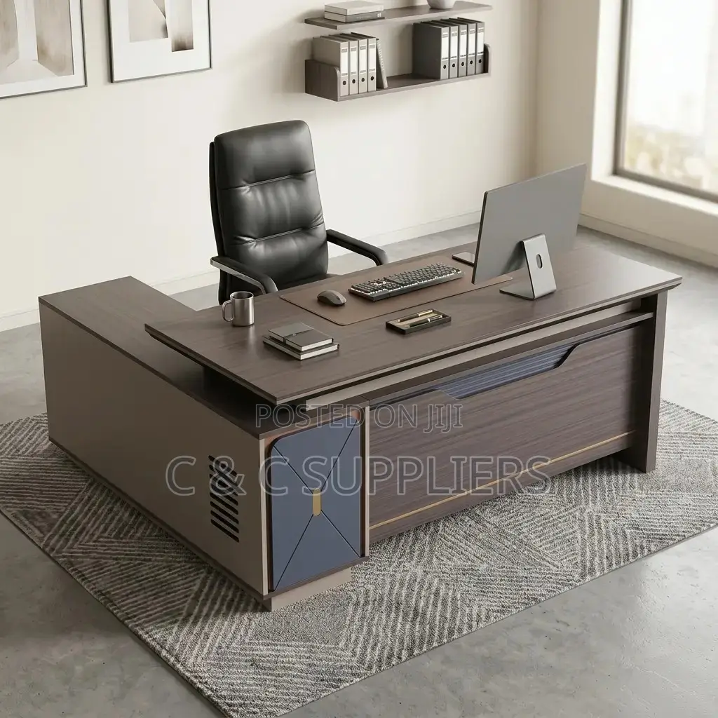 Modern 1.8m Director Desk.